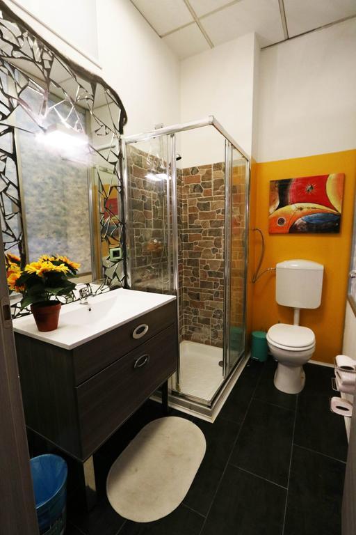 Panda Hostel มิลาน ภายนอก รูปภาพ